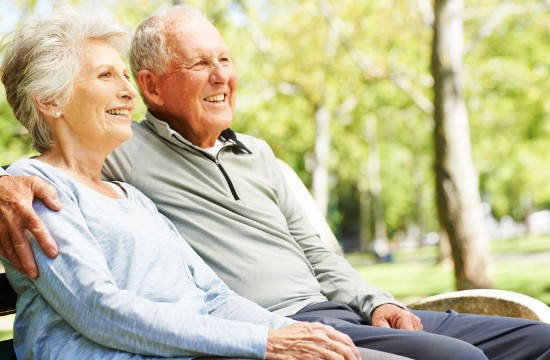 ancianos en banca requisitos para la pension